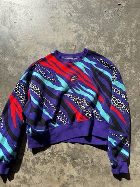 Vintage Colorblock Animal Print Sweatshirt with Logo